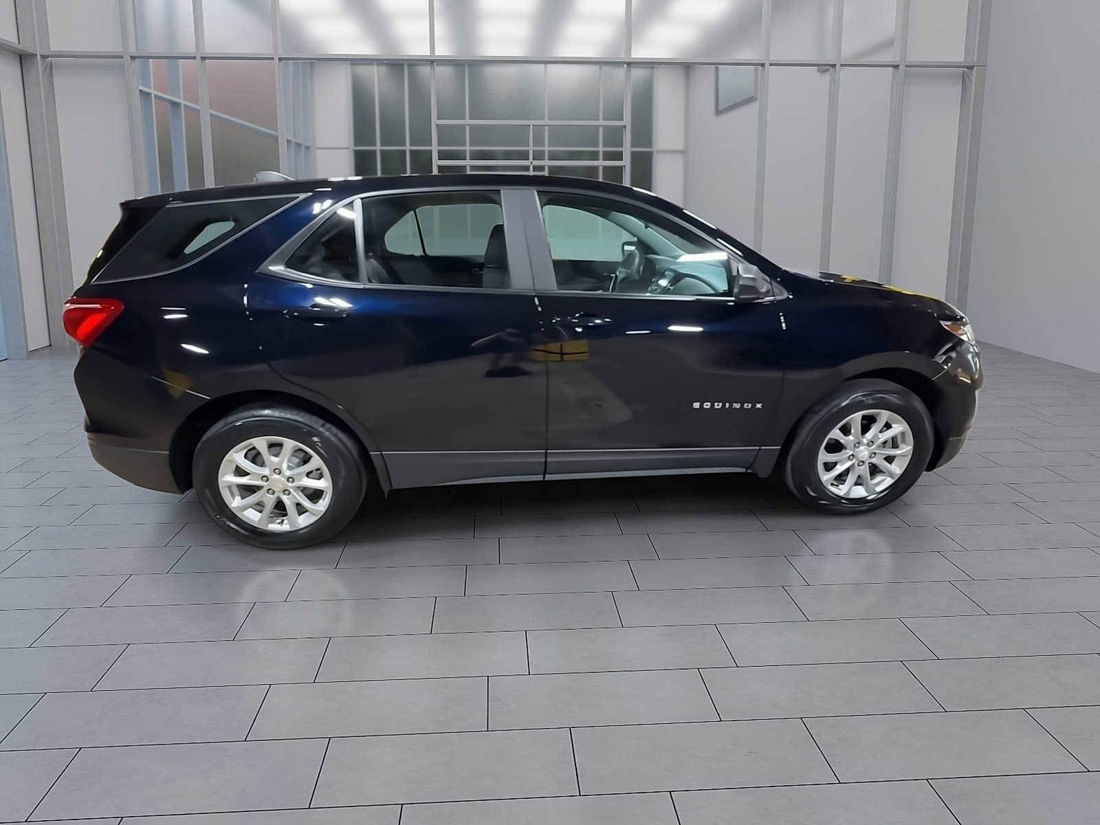 Thumbnail: 2021 Chevrolet Equinox - 9