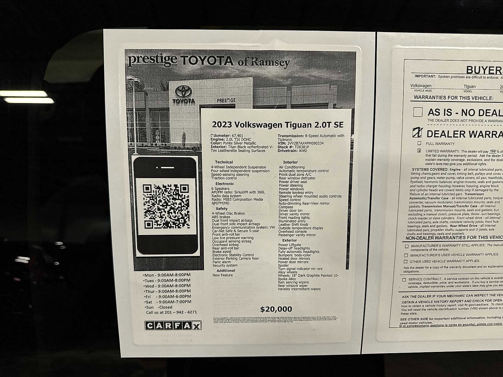 Thumbnail: 2023 Volkswagen Tiguan - 12