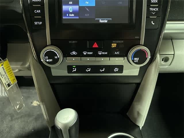 Thumbnail: 2014 Toyota Camry - 21