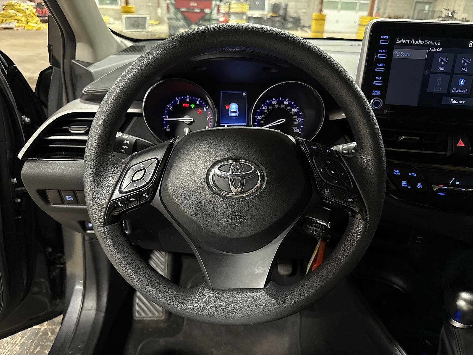 Thumbnail: 2021 Toyota C-HR - 18