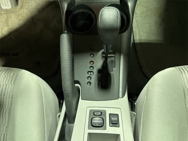 Thumbnail: 2011 Toyota RAV4 - 29