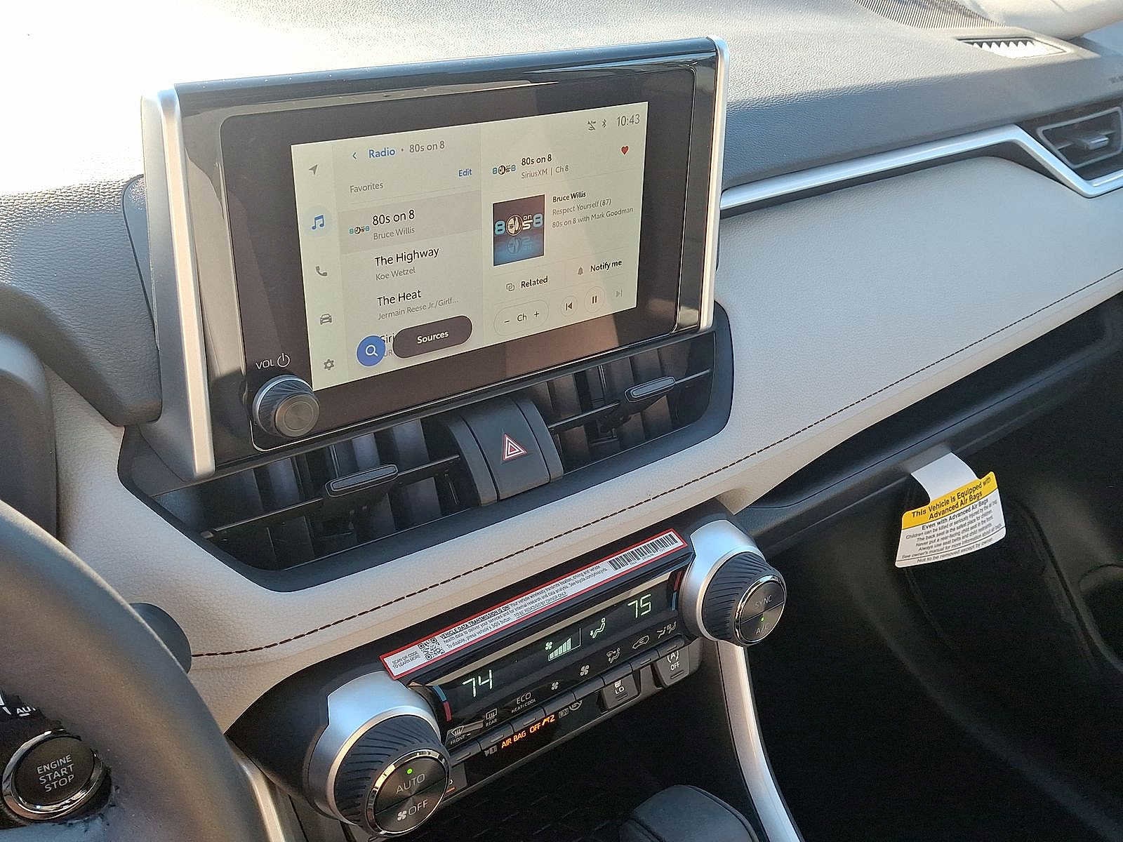 Thumbnail: 2025 Toyota RAV4 - 22