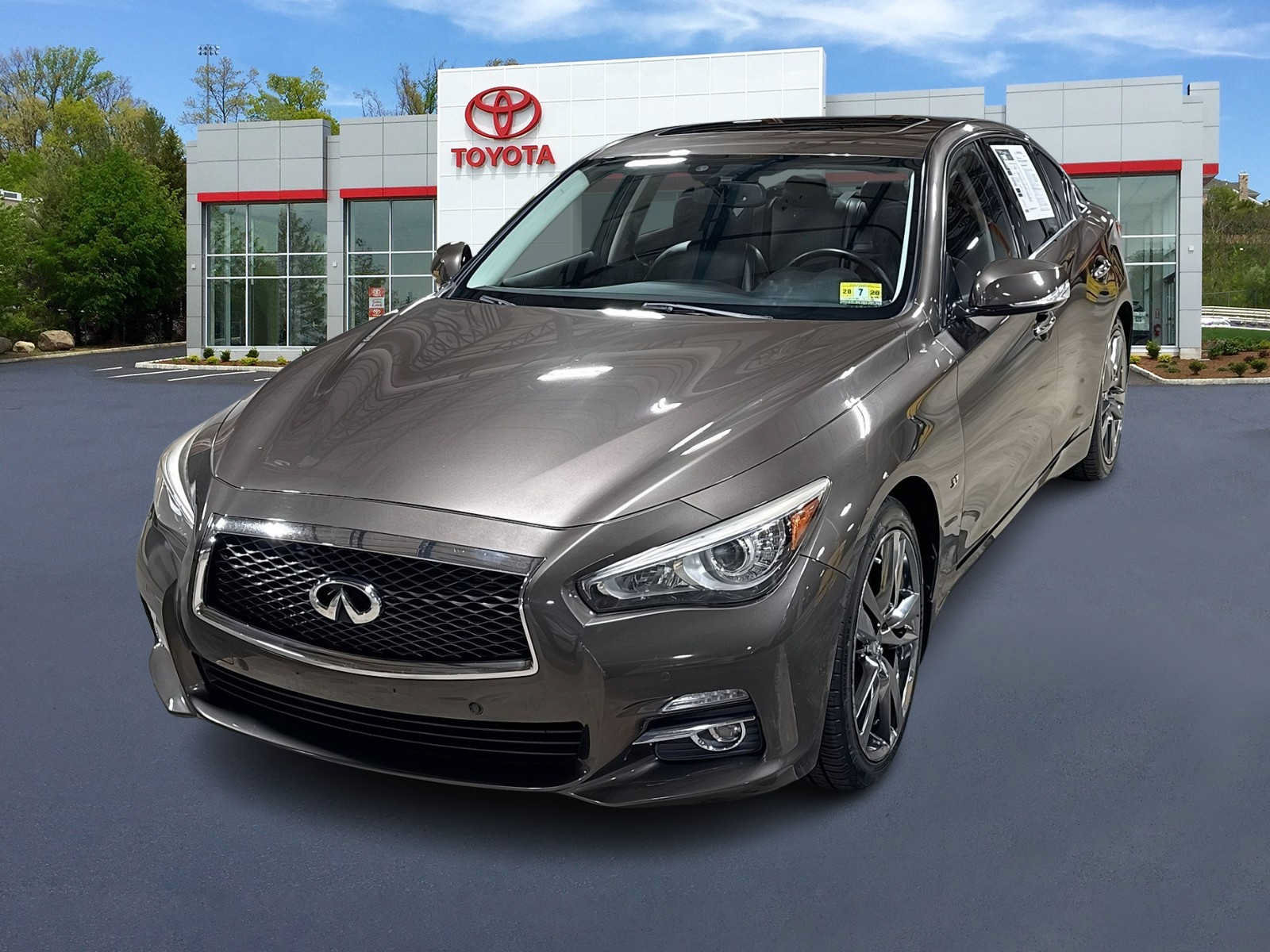 2015 INFINITI Q50 Premium