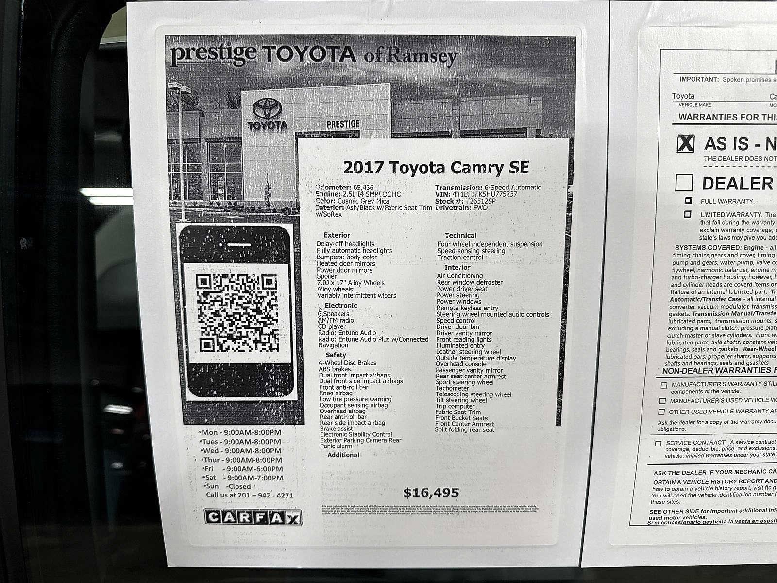 Thumbnail: 2017 Toyota Camry - 13