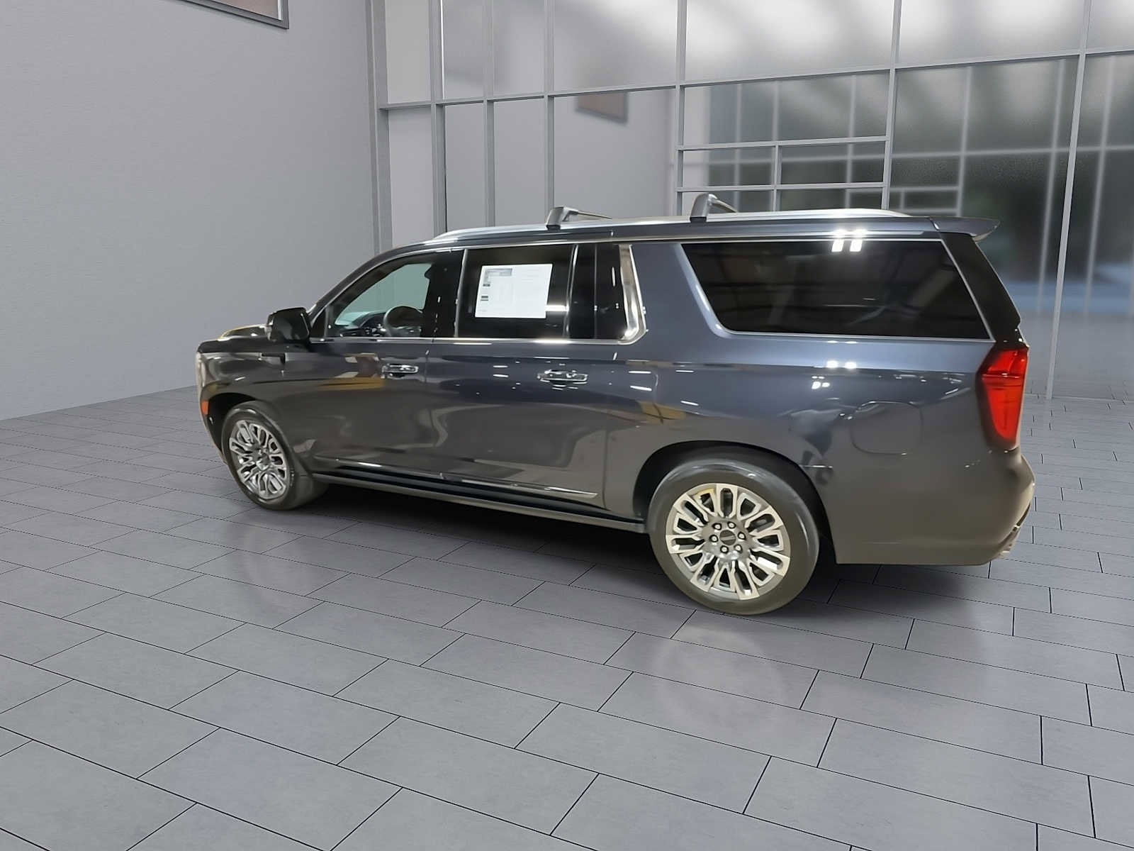 Thumbnail: 2023 GMC Yukon XL - 6