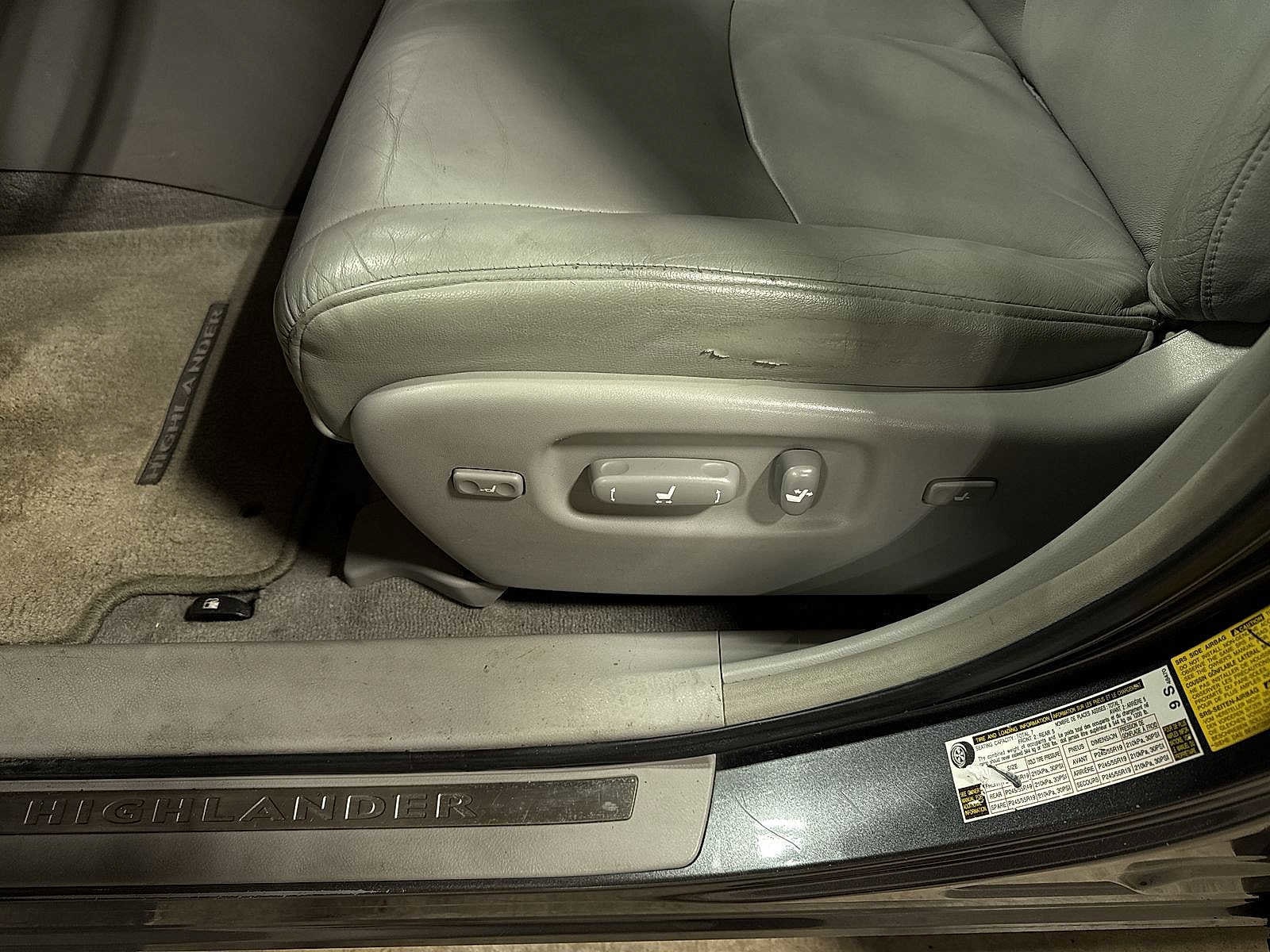 Thumbnail: 2008 Toyota Highlander - 24