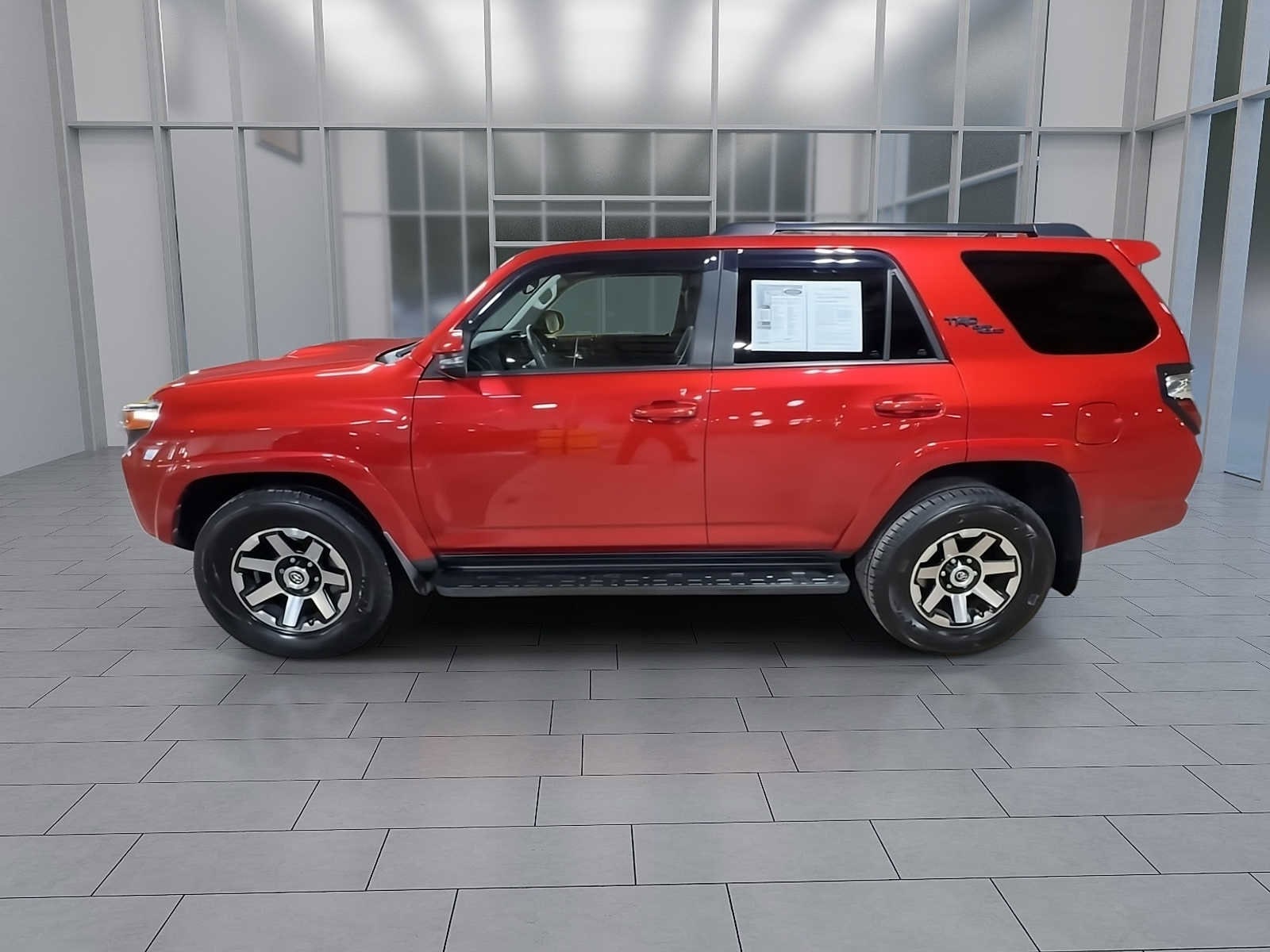 Thumbnail: 2020 Toyota 4Runner - 5