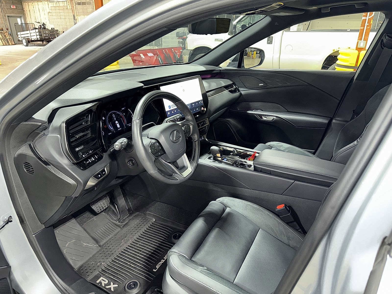 Thumbnail: 2023 Lexus RX - 30