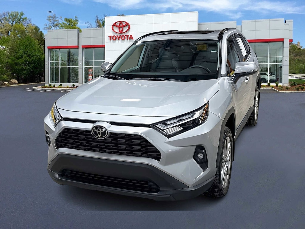 Used 2022 Toyota RAV4 XLE Premium SUV