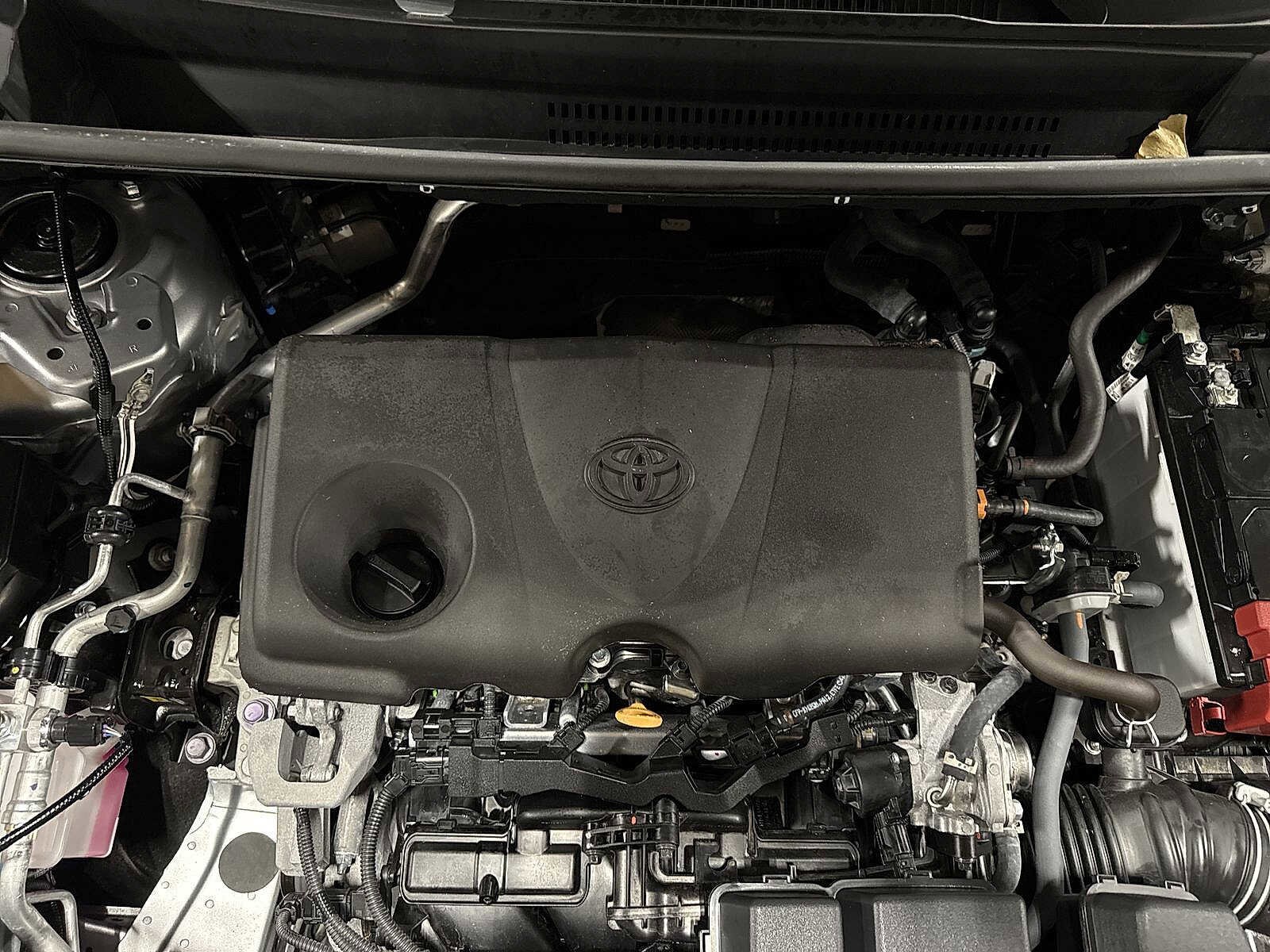 Thumbnail: 2025 Toyota RAV4 - 22