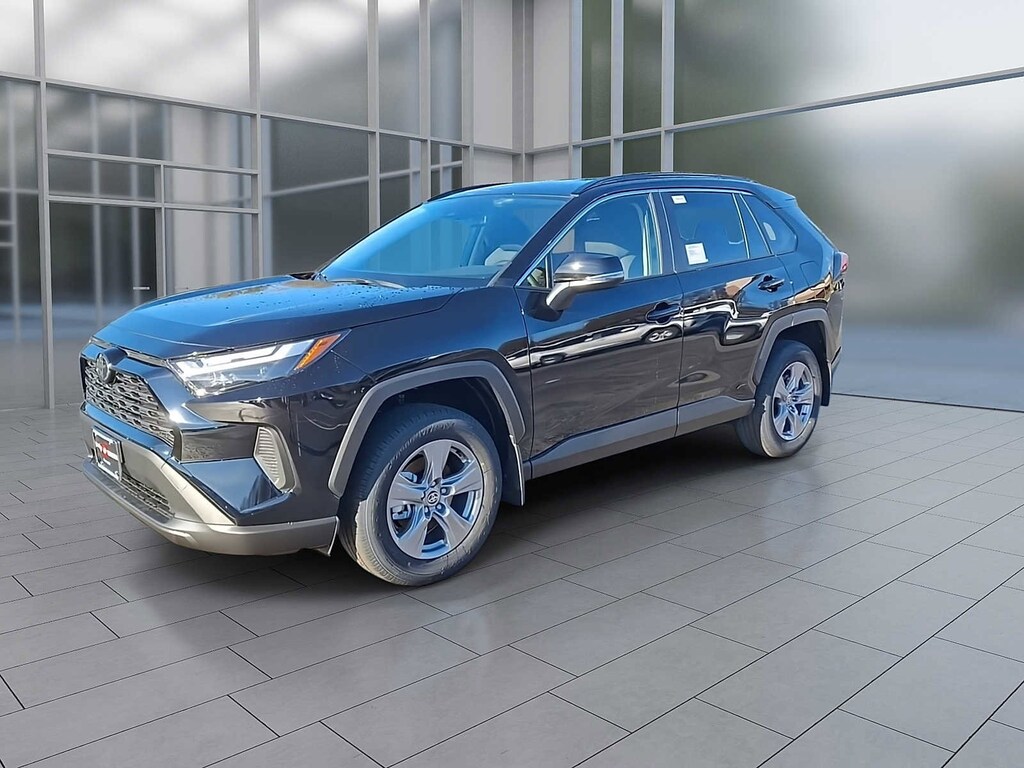 New 2025 Toyota RAV4 Hybrid XLE XLE AWD SUV