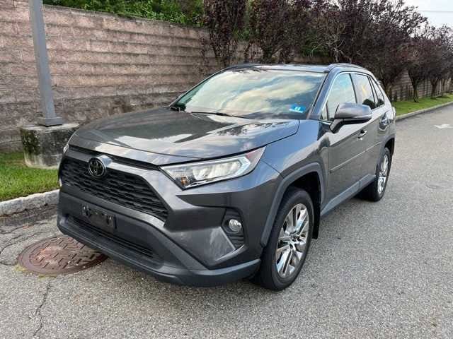 Thumbnail: 2020 Toyota RAV4 - 1