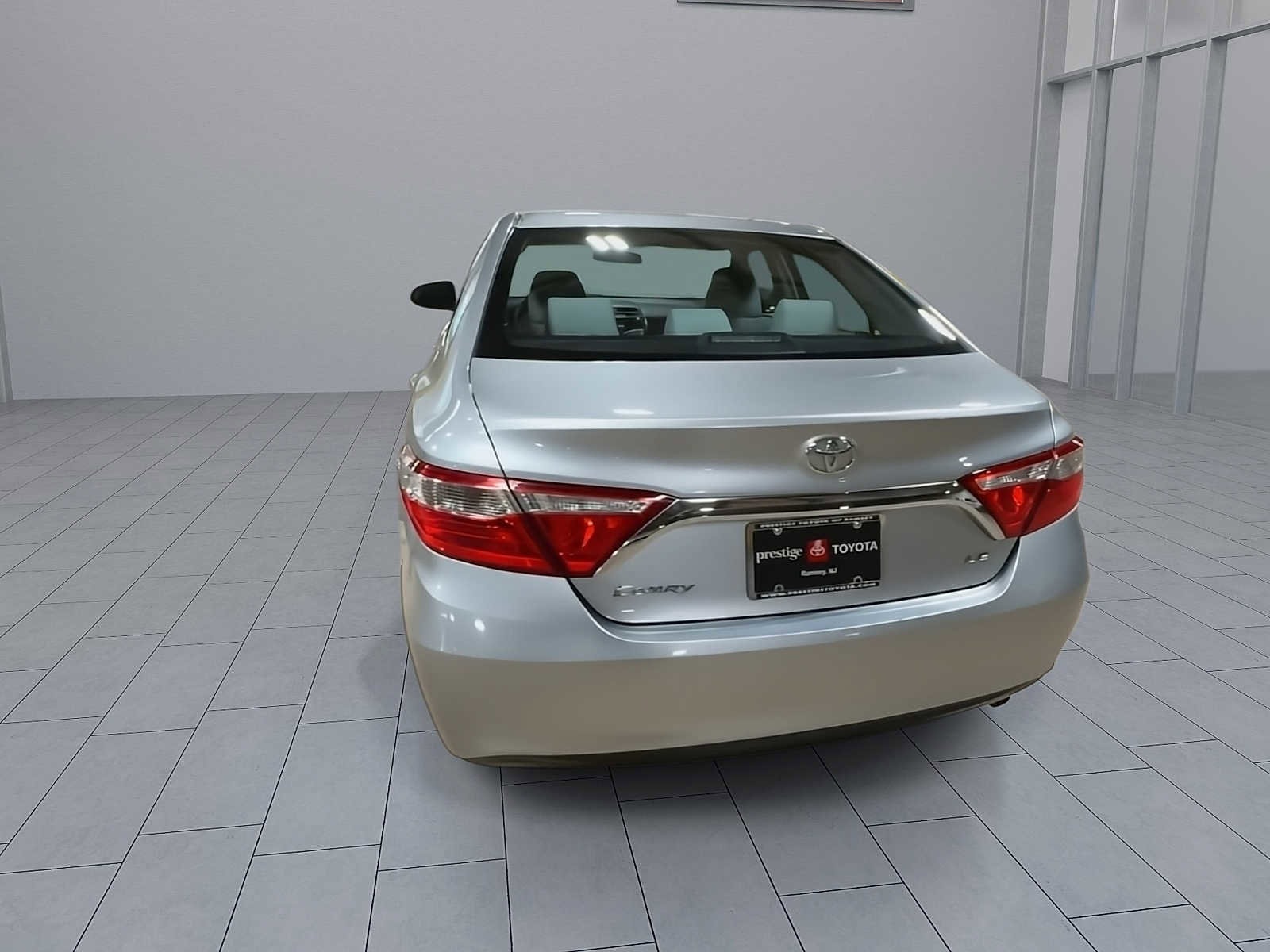 Thumbnail: 2016 Toyota Camry - 6