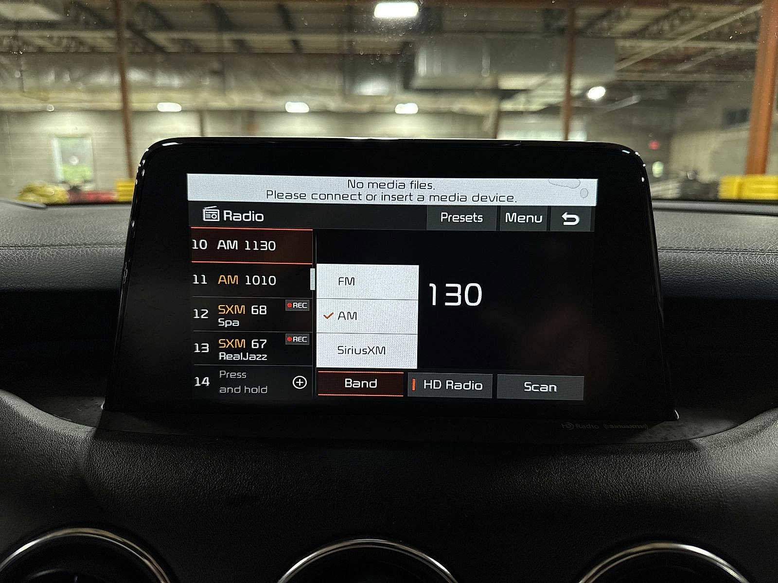 Thumbnail: 2018 Kia Stinger - 20