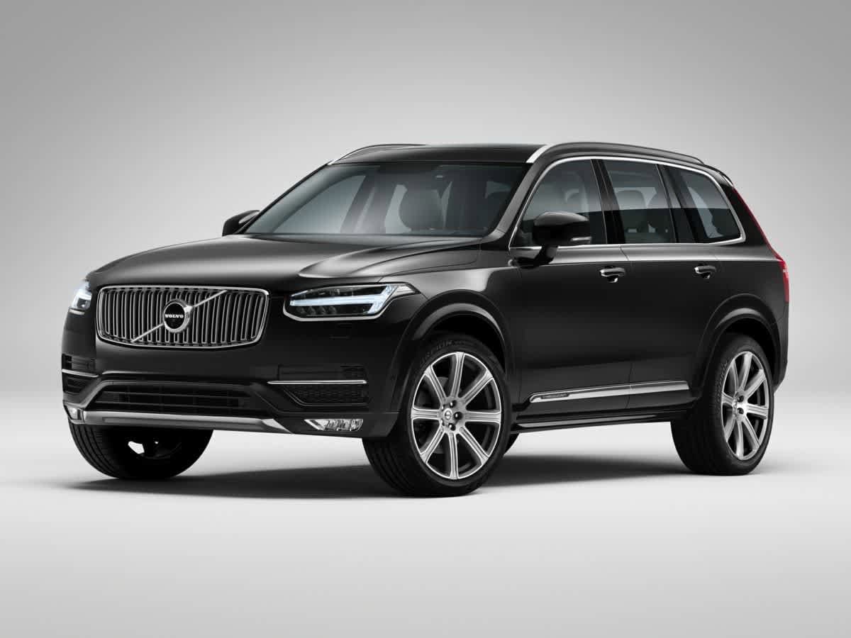 2016 Volvo XC90  Hero Image
