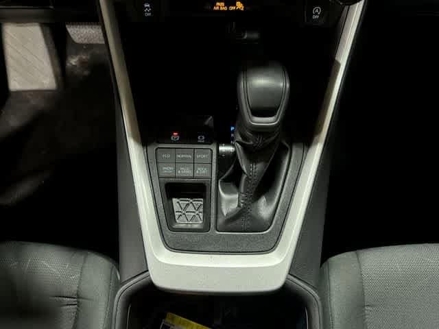 Thumbnail: 2025 Toyota RAV4 - 30