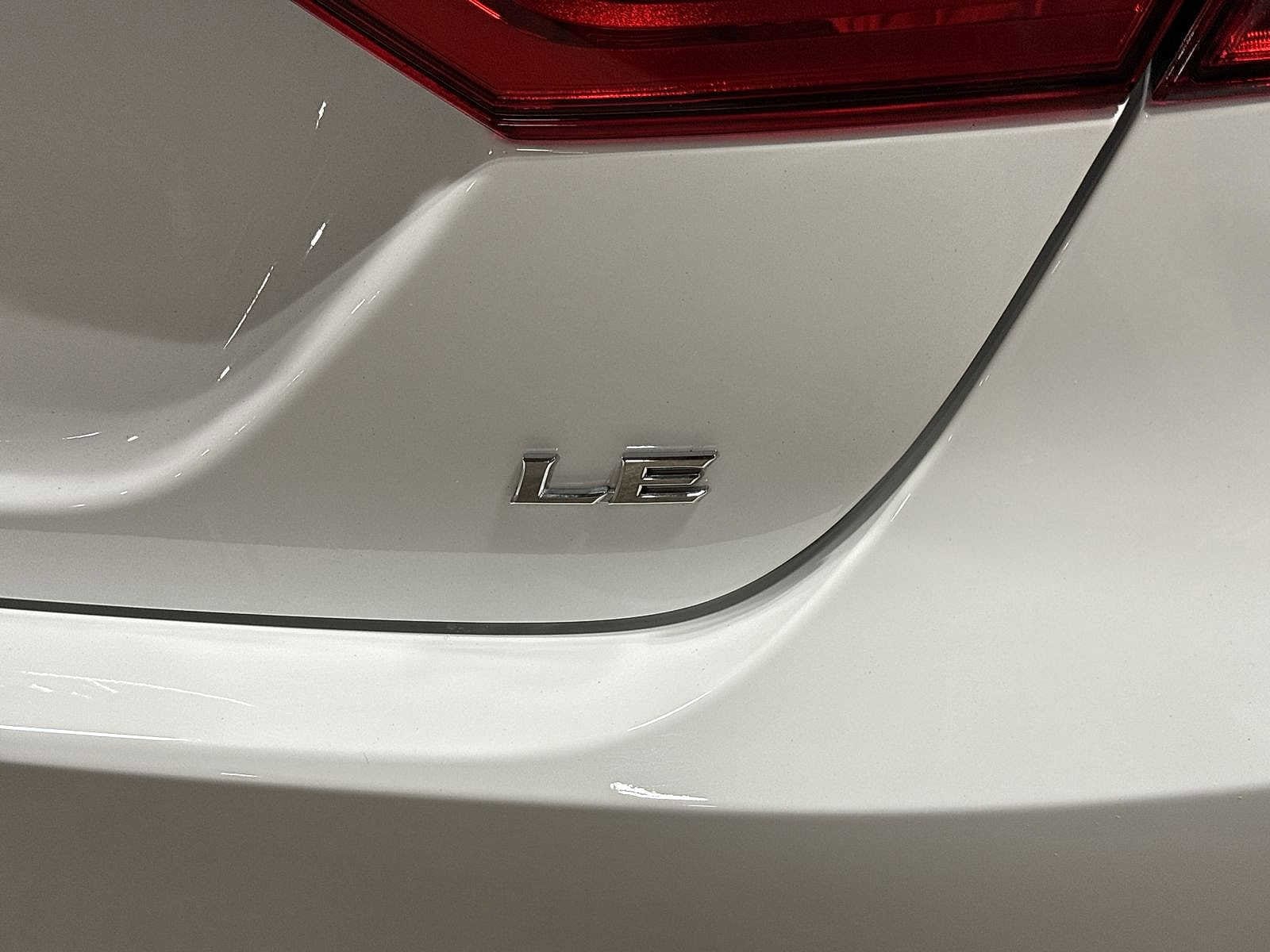 Thumbnail: 2023 Toyota Camry - 26