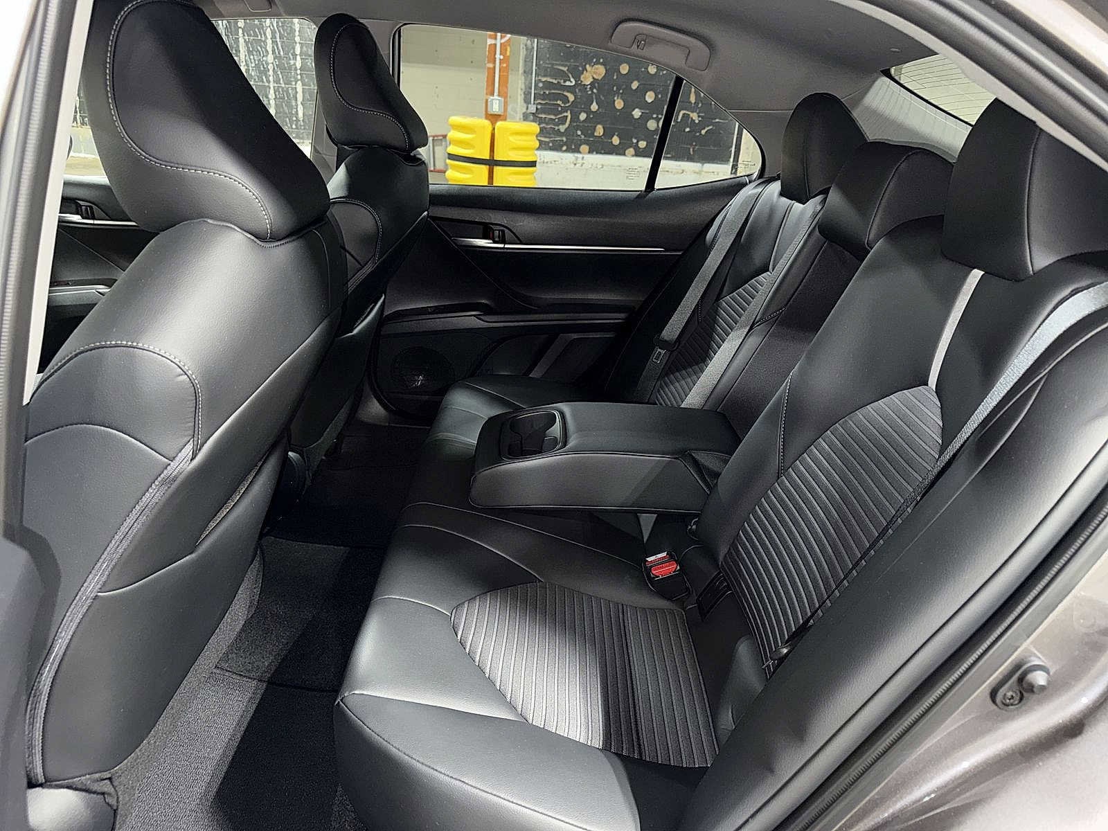 Thumbnail: 2023 Toyota Camry - 17