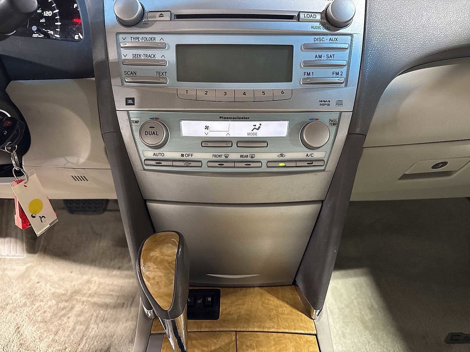 Thumbnail: 2007 Toyota Camry - 21