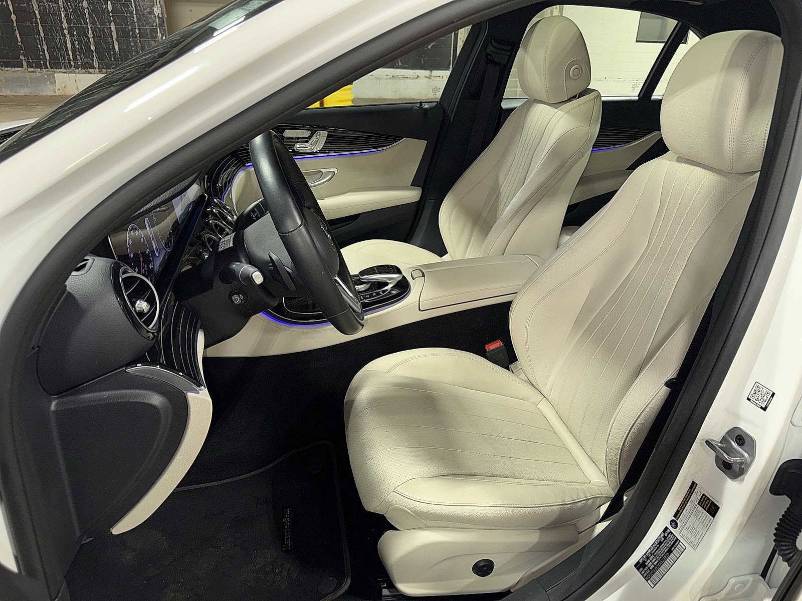 Thumbnail: 2019 Mercedes-Benz E-Class - 14