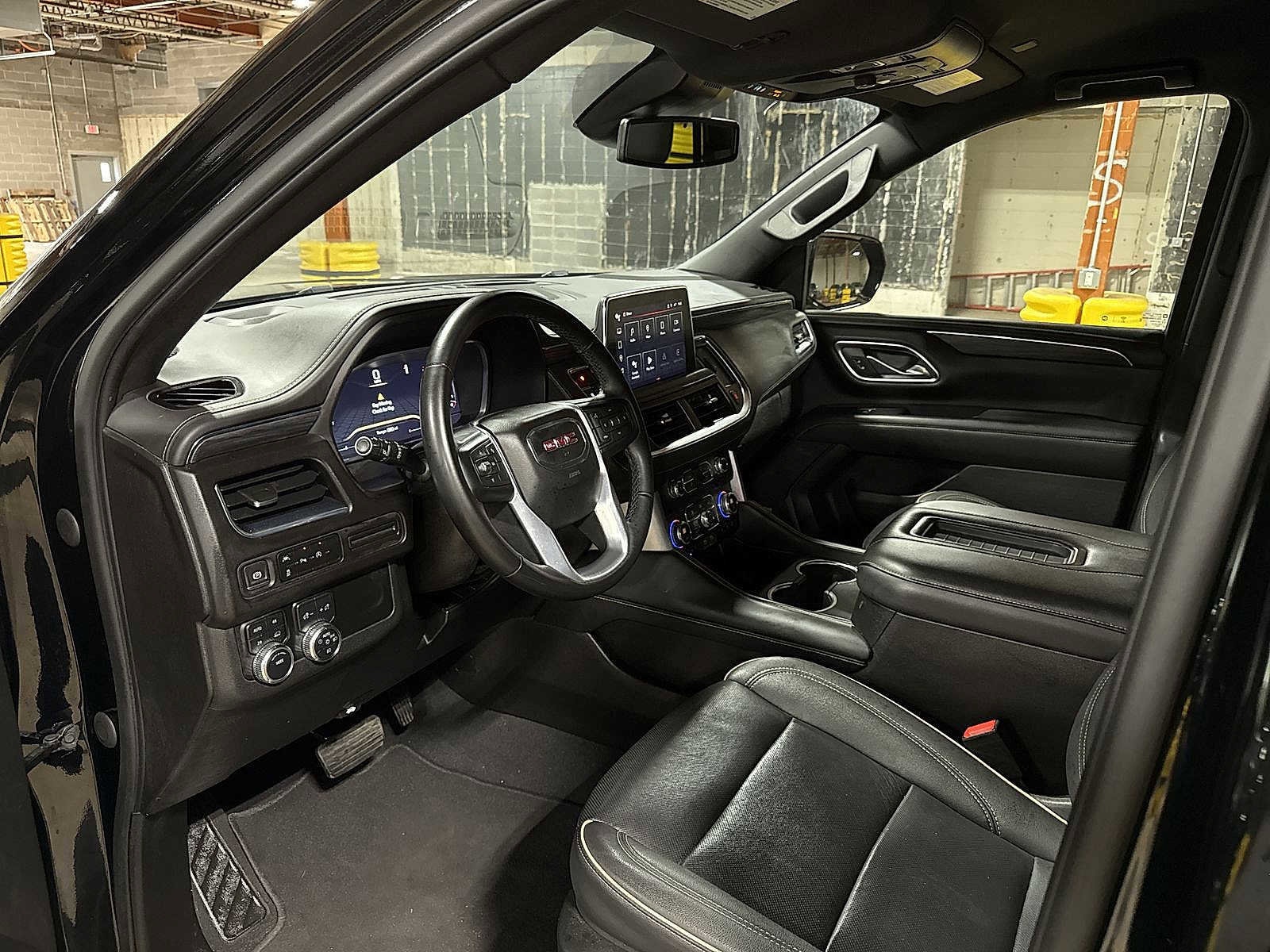 Thumbnail: 2023 GMC Yukon - 29