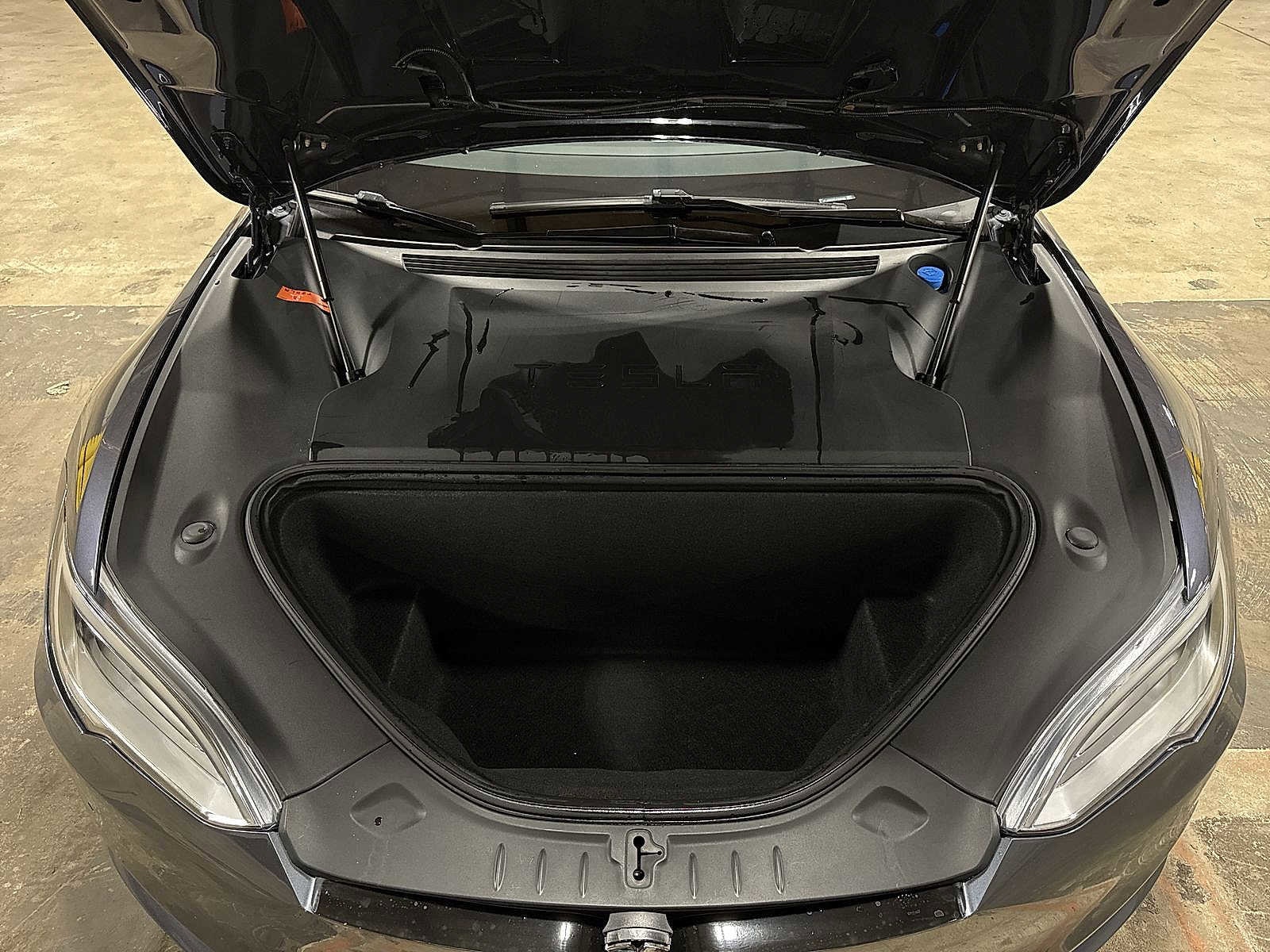 Thumbnail: 2018 Tesla Model S - 12