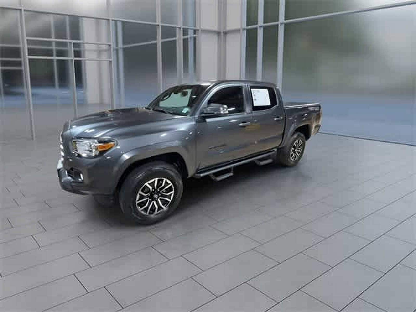 Thumbnail: 2022 Toyota Tacoma - 12