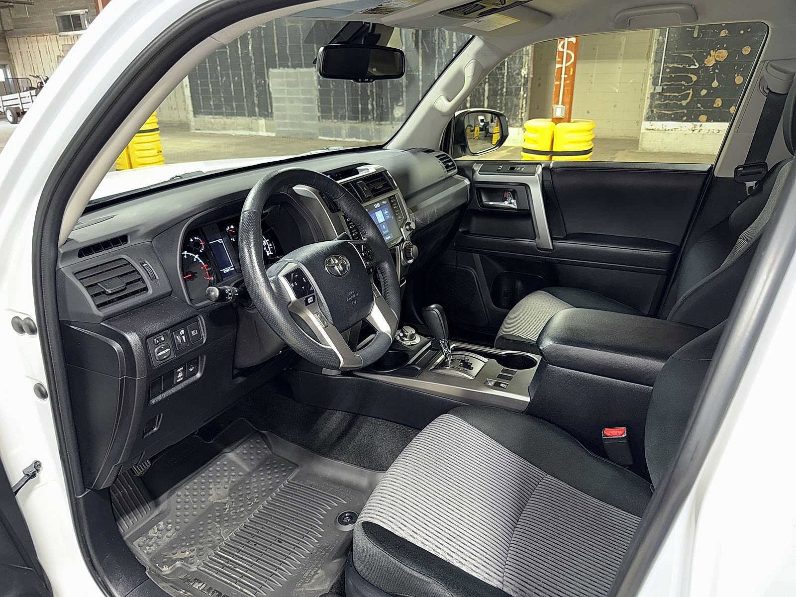 Thumbnail: 2024 Toyota 4Runner - 29