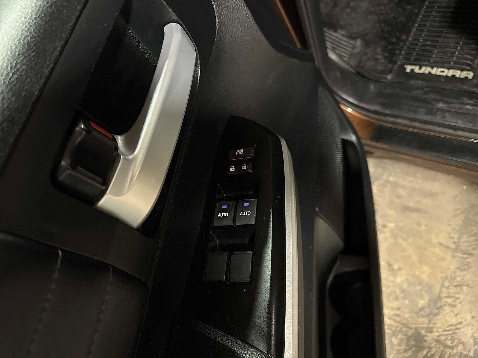 Thumbnail: 2017 Toyota Tundra - 23