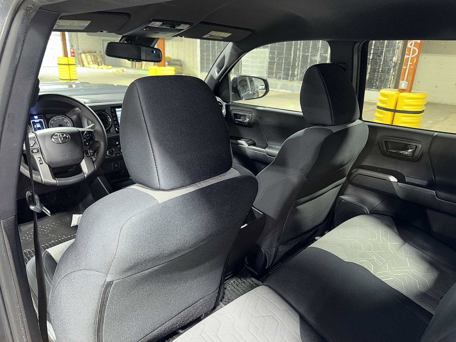 Thumbnail: 2023 Toyota Tacoma - 28