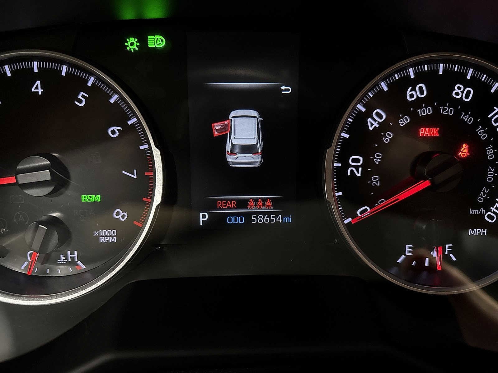 Thumbnail: 2022 Toyota RAV4 - 19