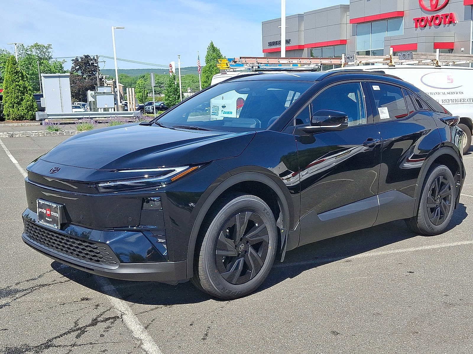 Thumbnail: 2026 Toyota C-HR - 16