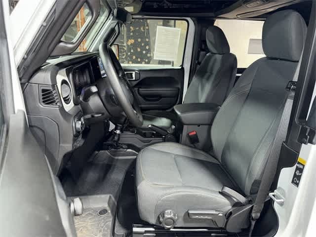 2024 Jeep Wrangler Sport 15