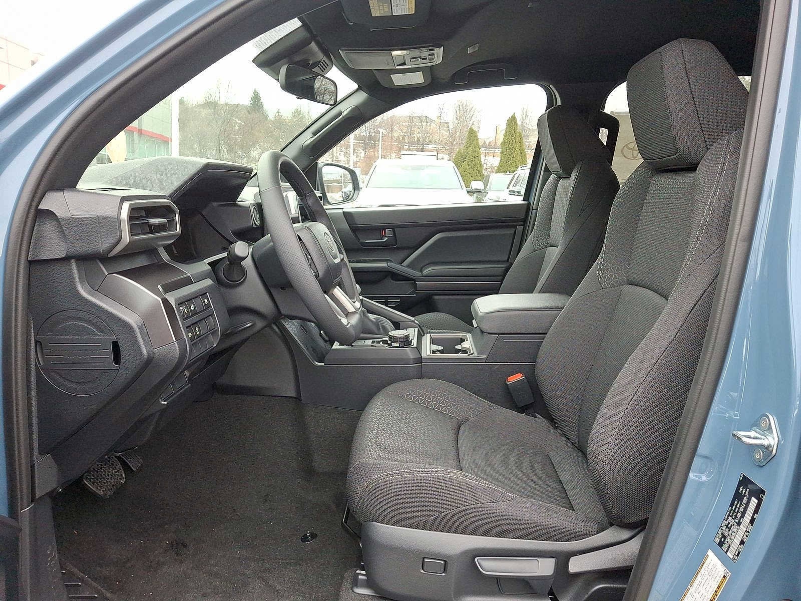 Thumbnail: 2025 Toyota 4Runner - 14