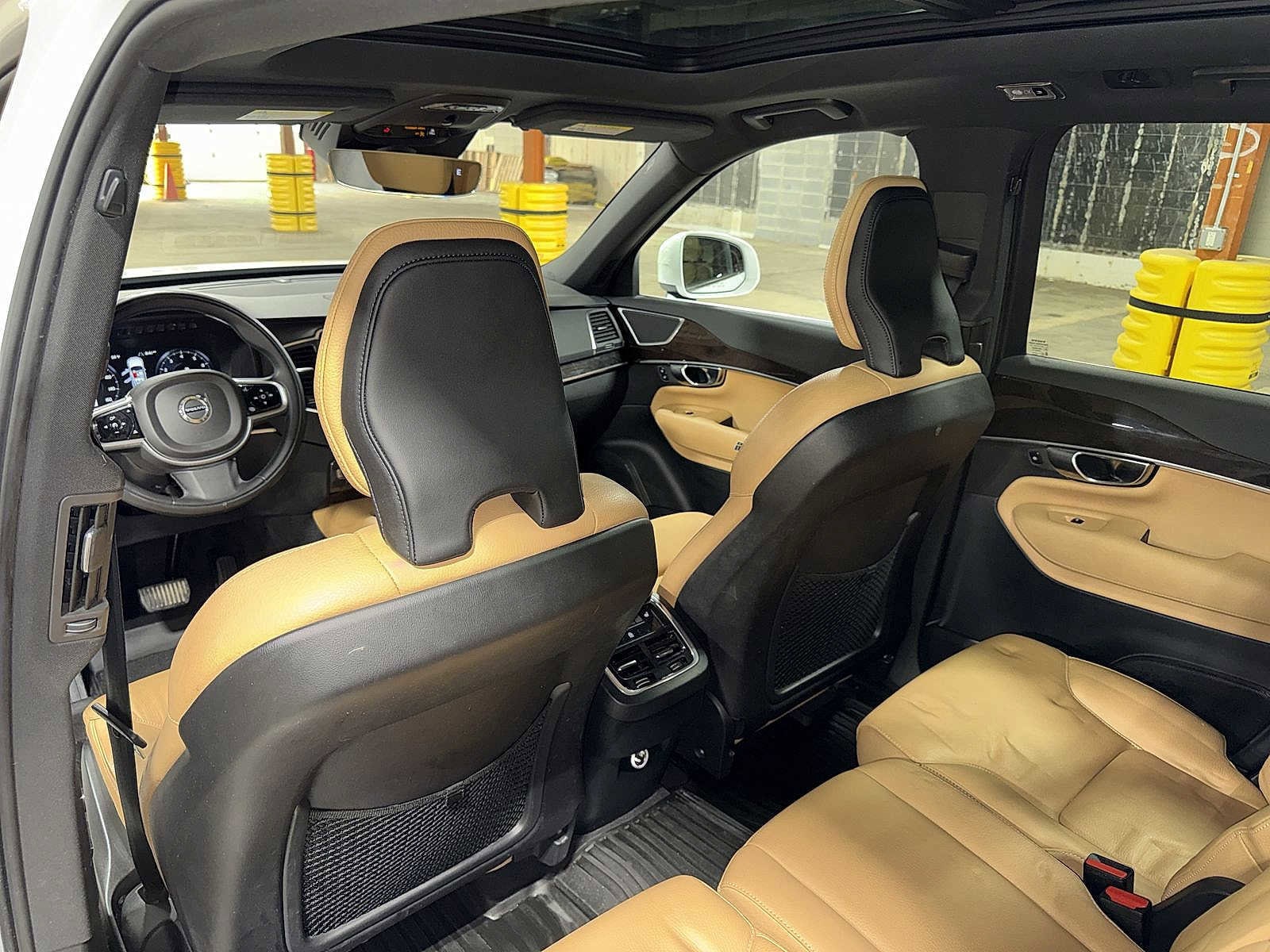 Thumbnail: 2019 Volvo XC90 - 30