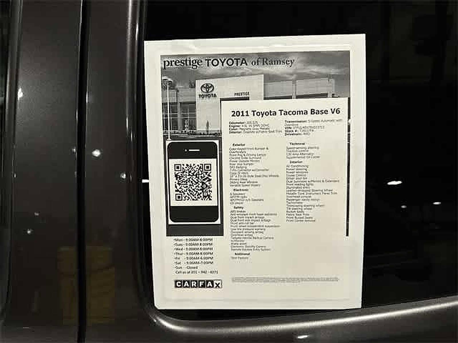 Thumbnail: 2011 Toyota Tacoma - 21