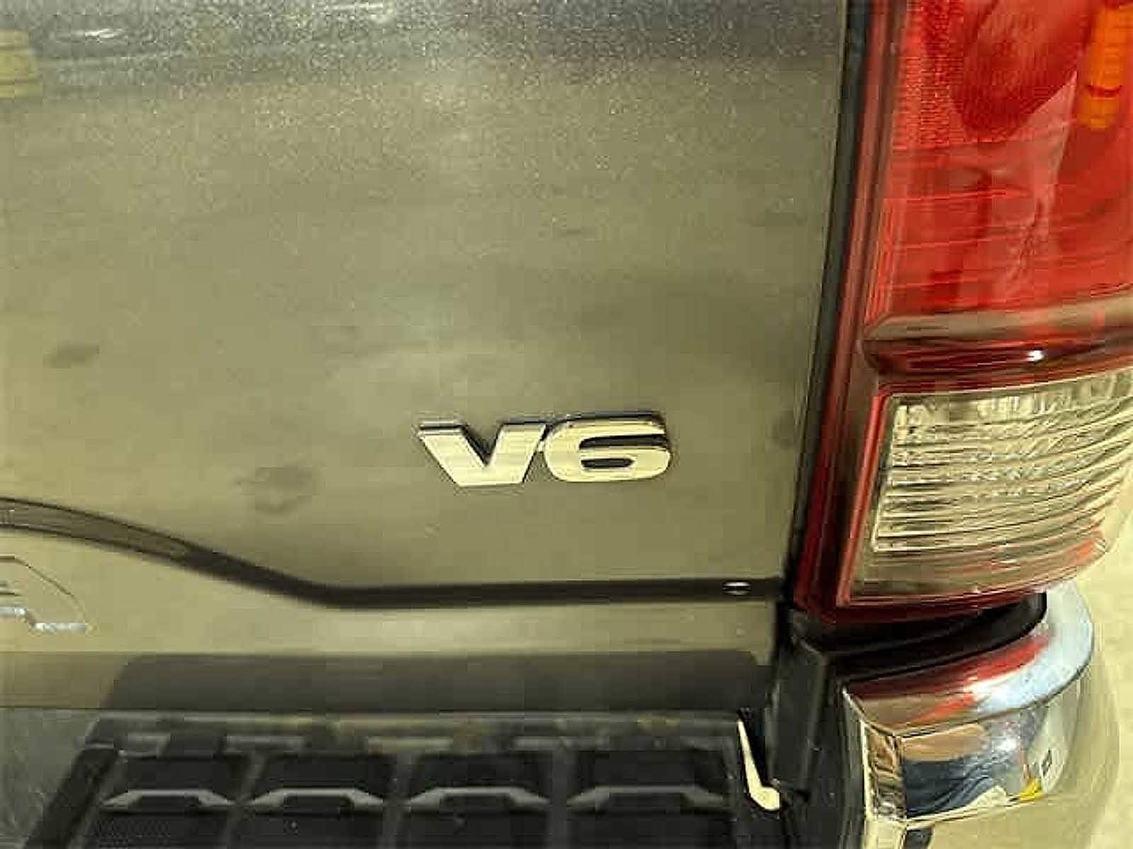 Thumbnail: 2022 Toyota Tacoma - 41