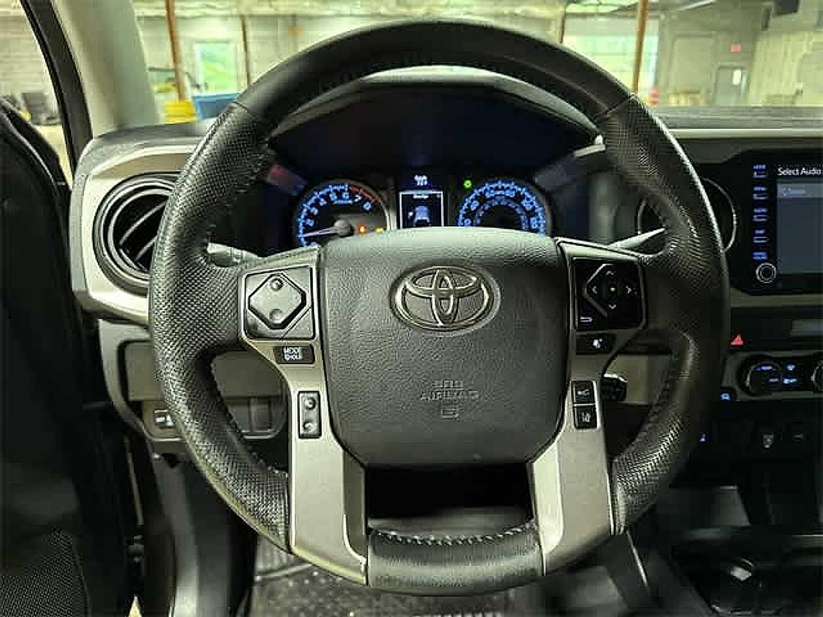 Thumbnail: 2022 Toyota Tacoma - 28