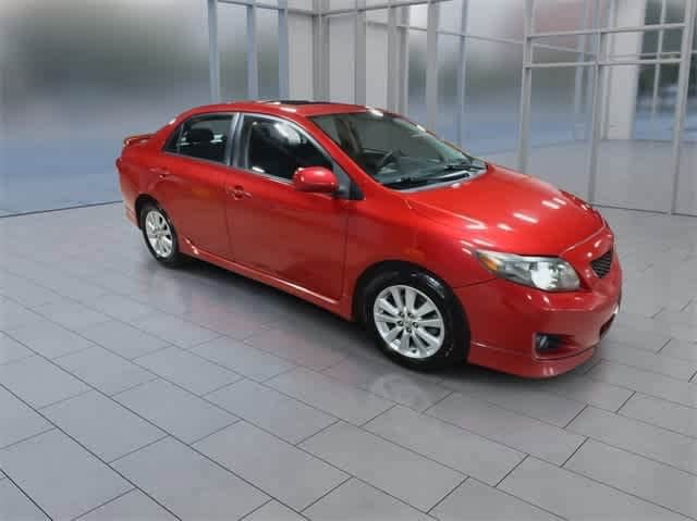 Thumbnail: 2010 Toyota Corolla - 2