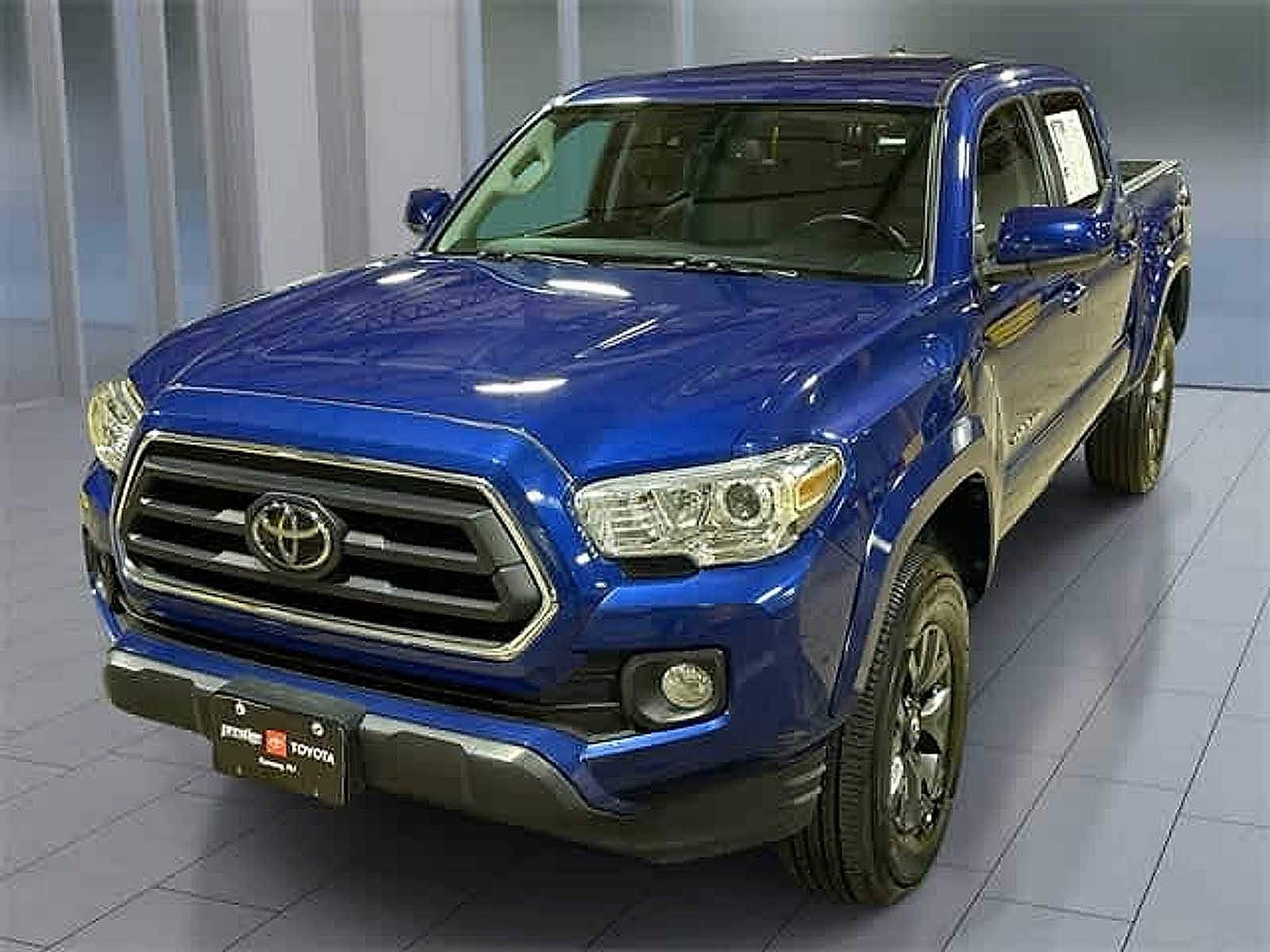 Thumbnail: 2023 Toyota Tacoma - 1