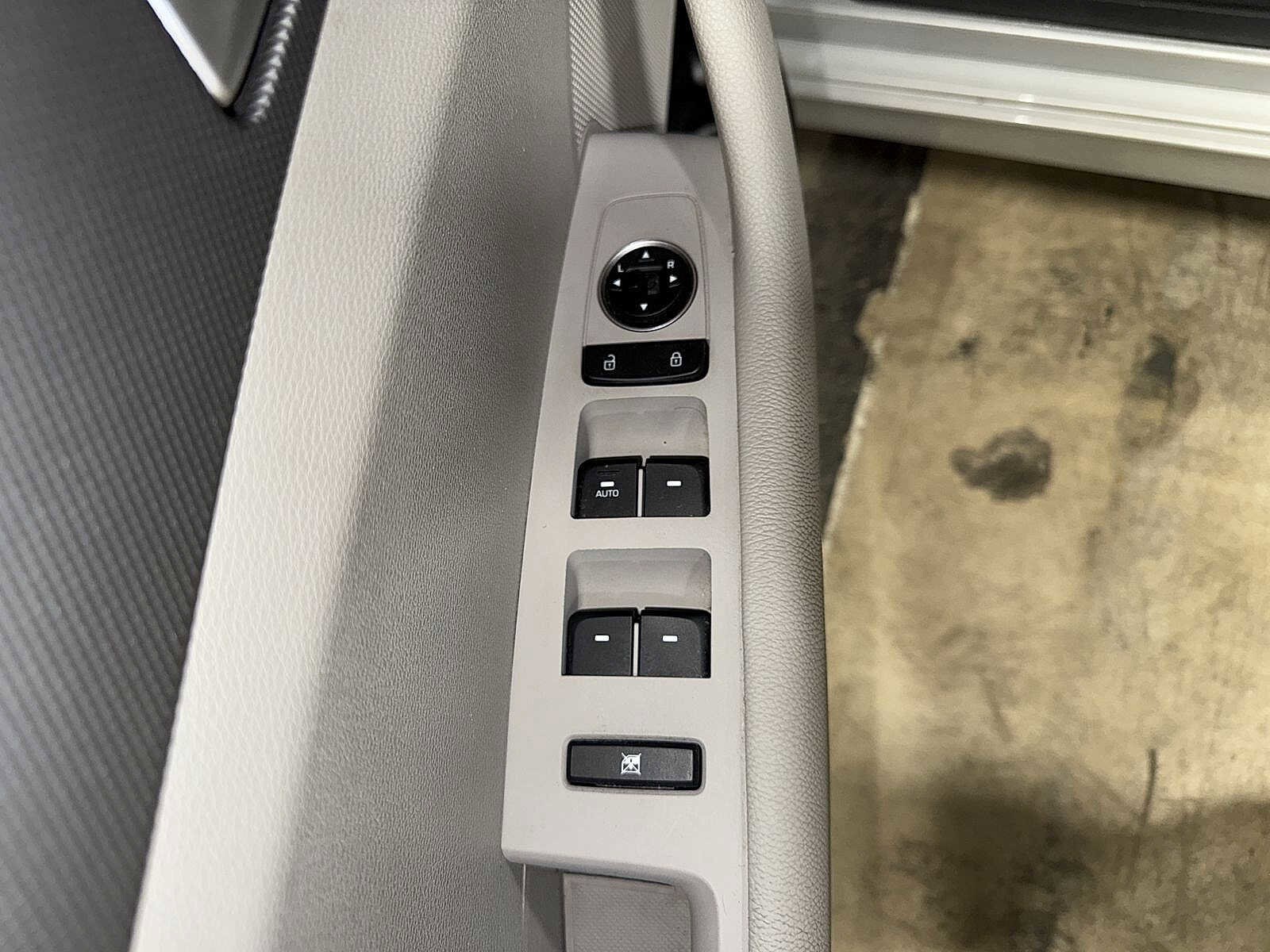 Thumbnail: 2018 Hyundai Sonata - 22