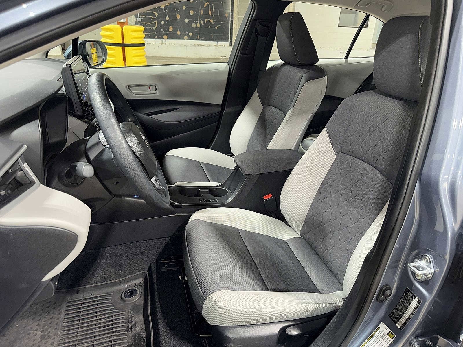 Thumbnail: 2025 Toyota Corolla - 15