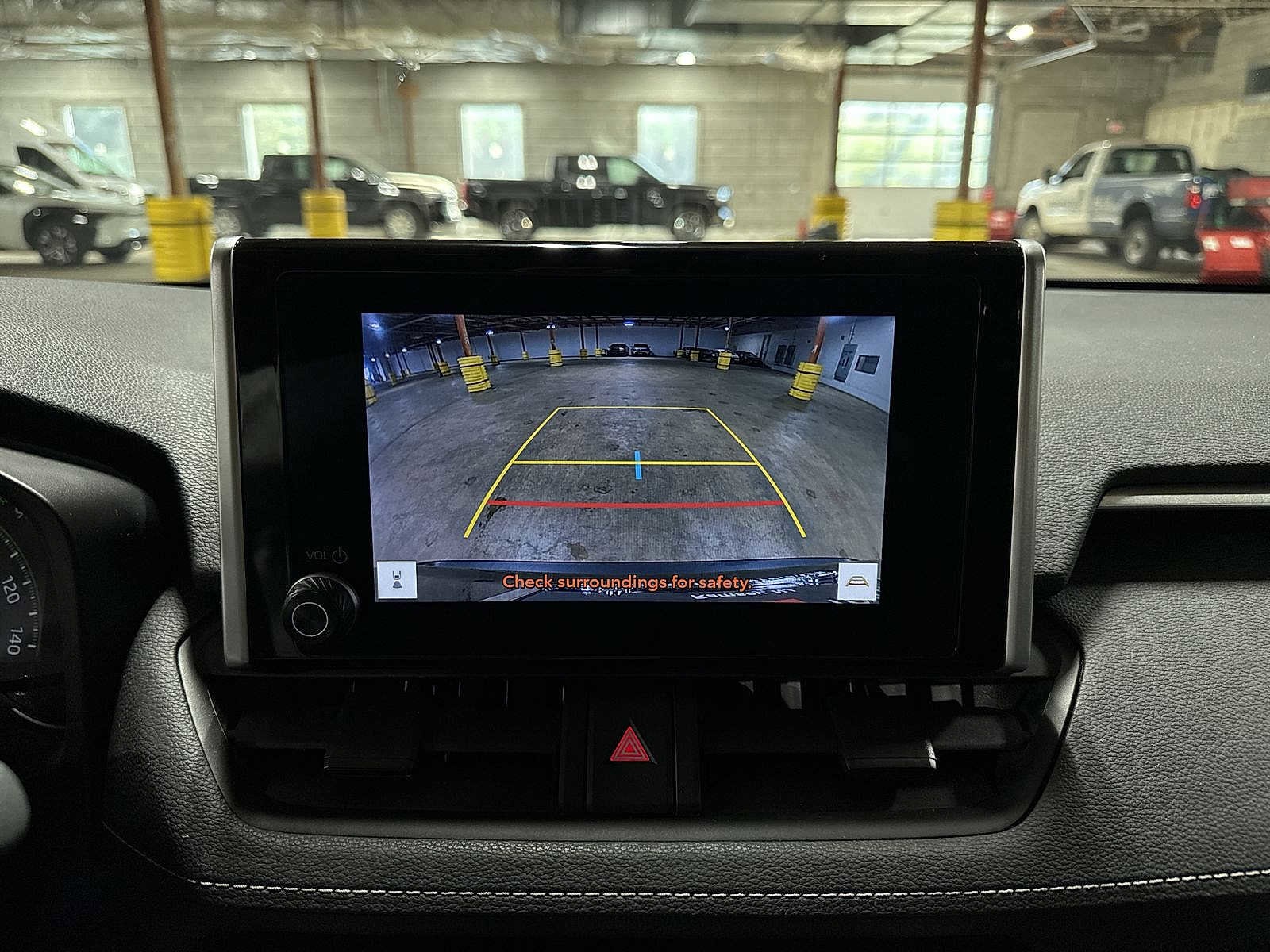 Thumbnail: 2023 Toyota RAV4 - 23