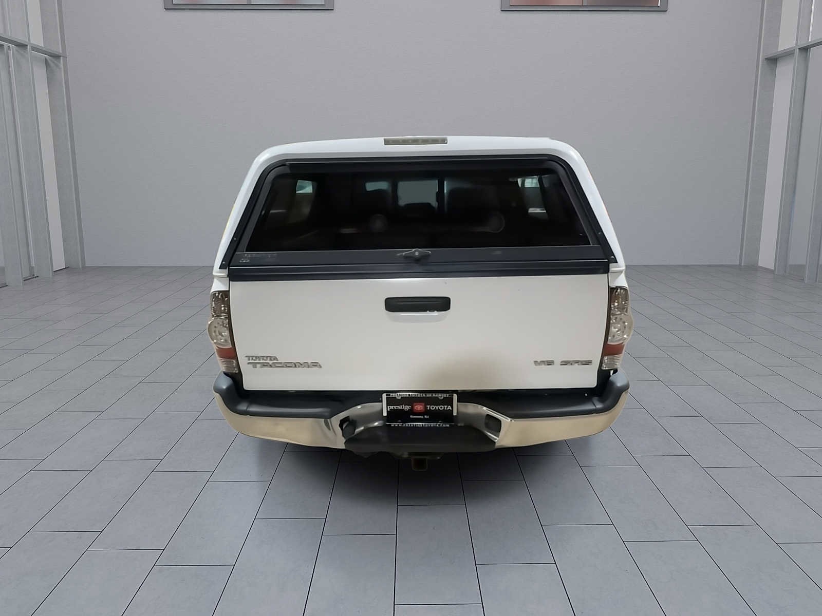 Thumbnail: 2010 Toyota Tacoma - 7