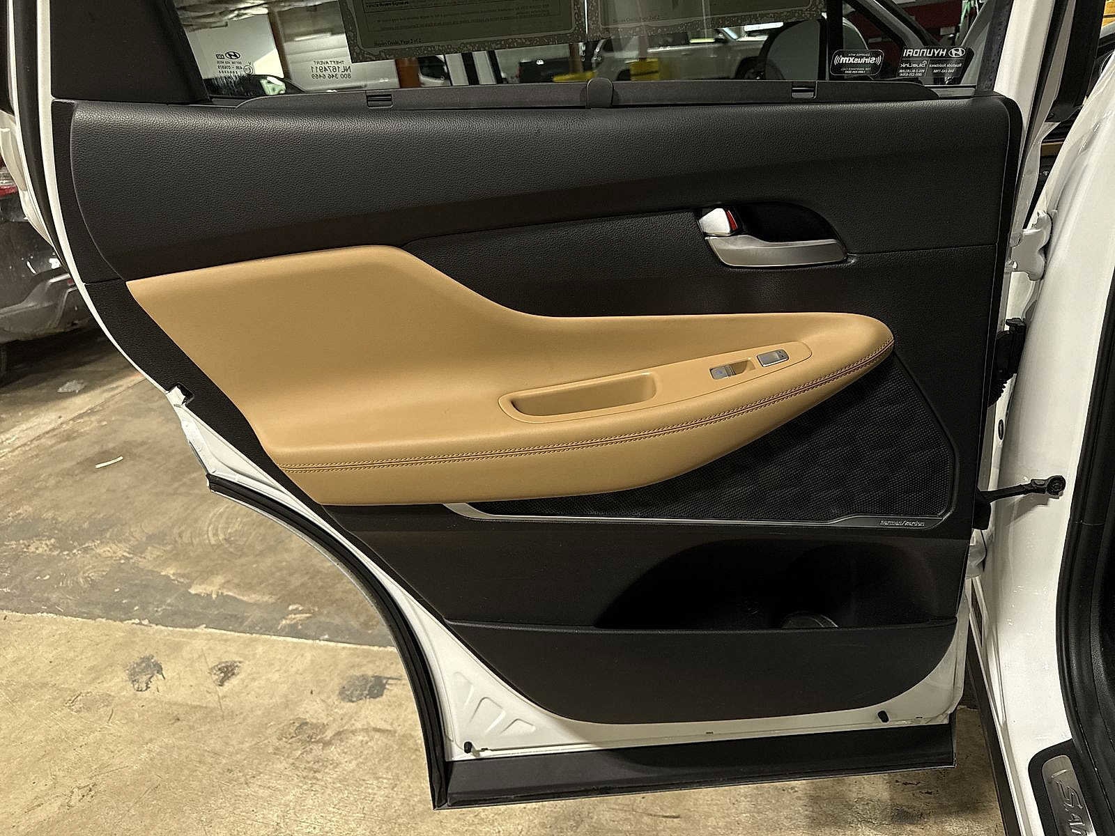 Thumbnail: 2021 Hyundai Santa Fe - 33