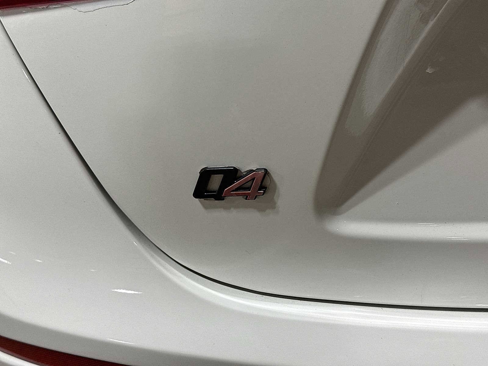 Thumbnail: 2015 Maserati Ghibli - 27