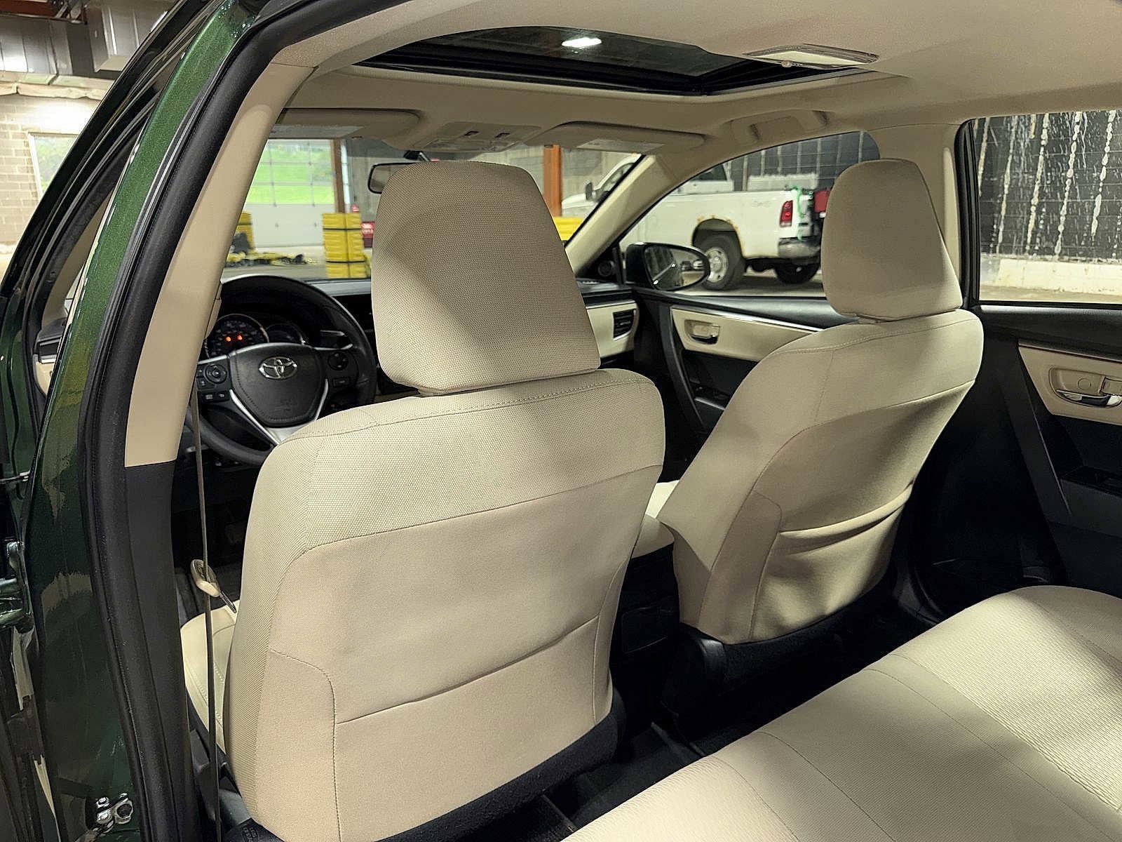 Thumbnail: 2014 Toyota Corolla - 26