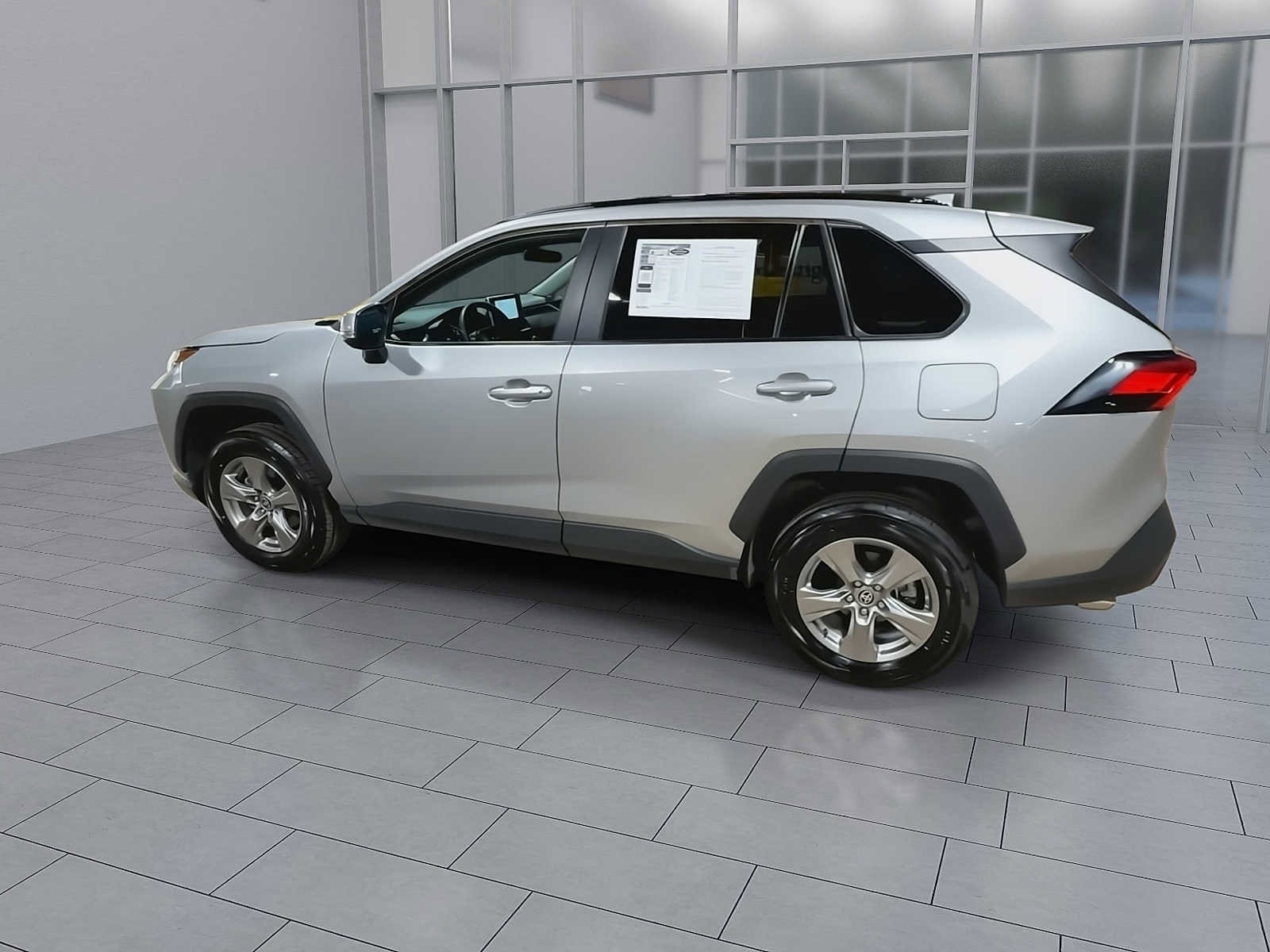 Thumbnail: 2025 Toyota RAV4 - 6