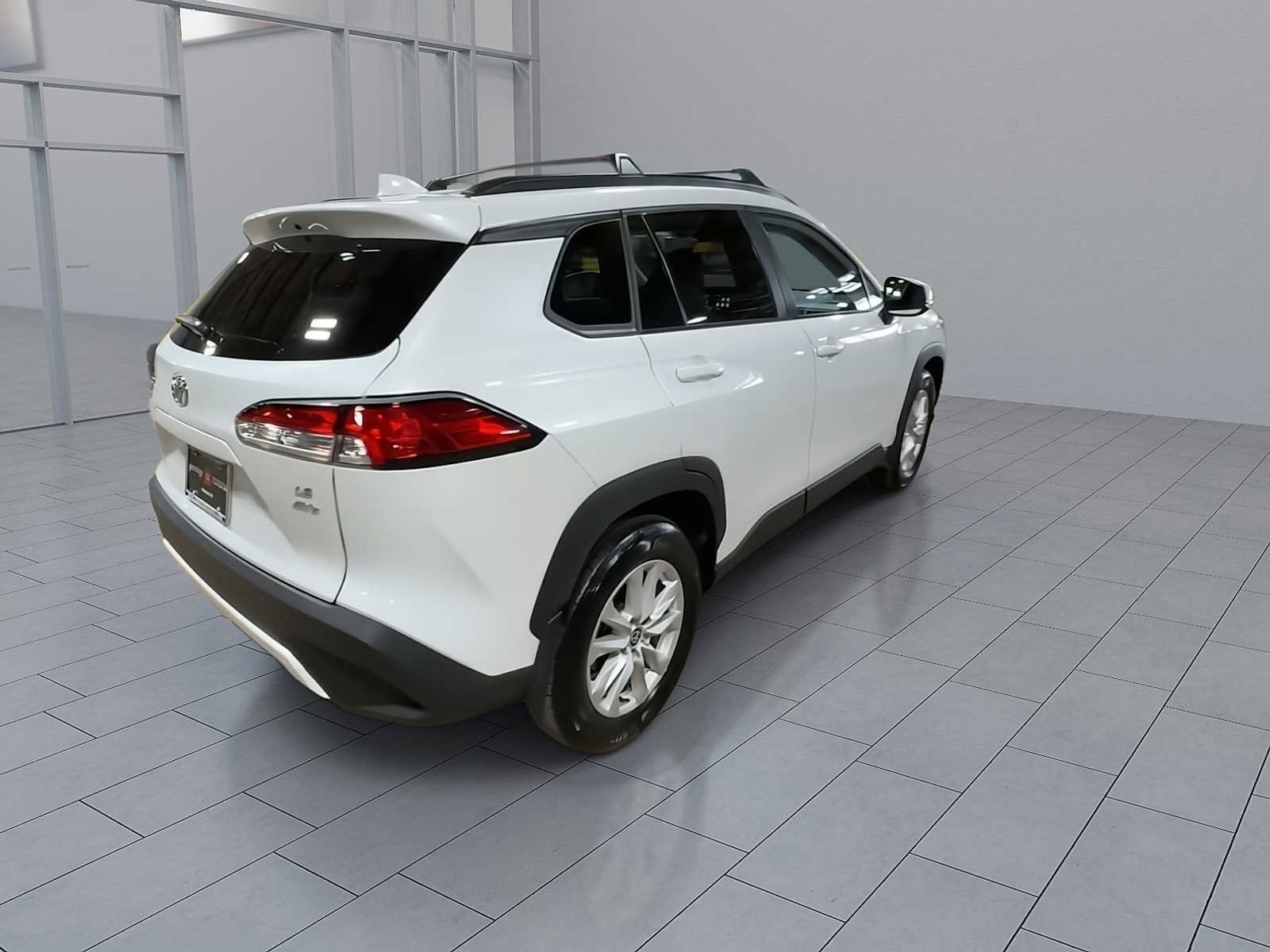 Thumbnail: 2023 Toyota Corolla Cross - 8