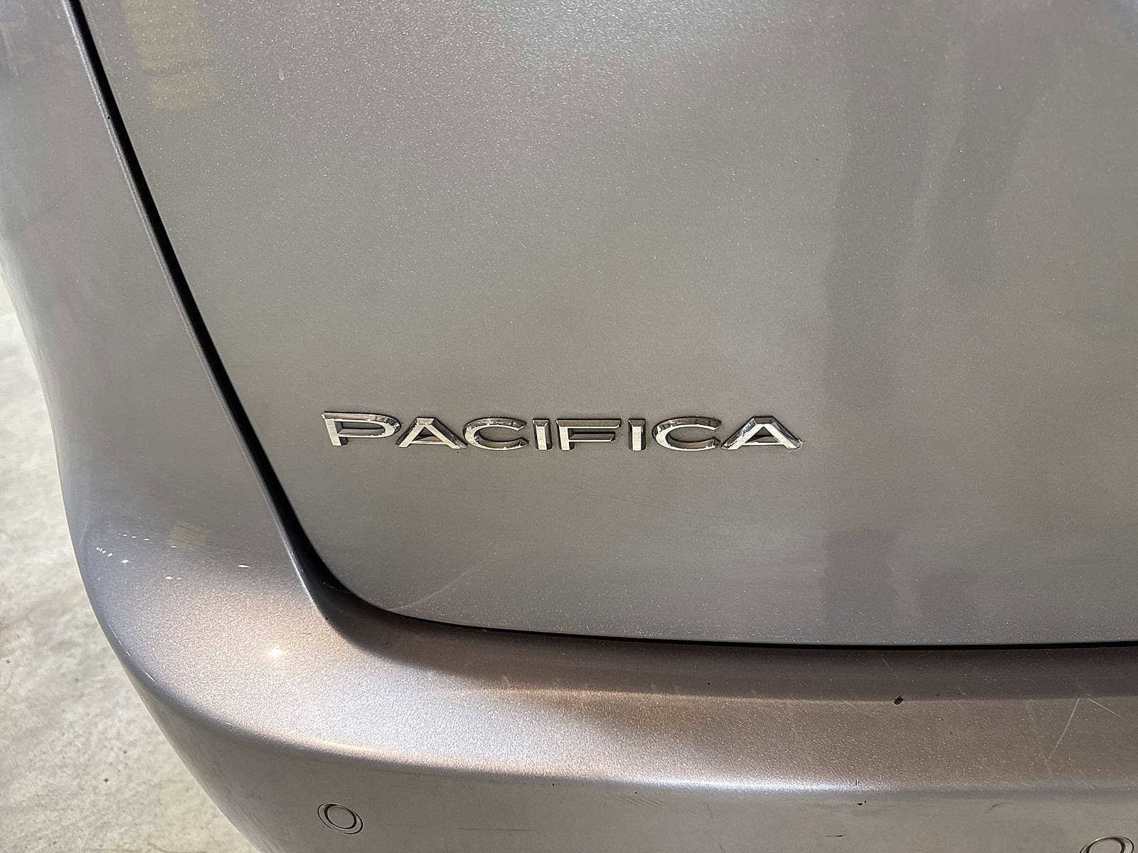 Thumbnail: 2019 Chrysler Pacifica - 28